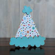 FOUNDATIONS DECOR HOME with interchangeable "O" Chick, Beach Ball, Beehive, Barn, Pineapple, Snowflake